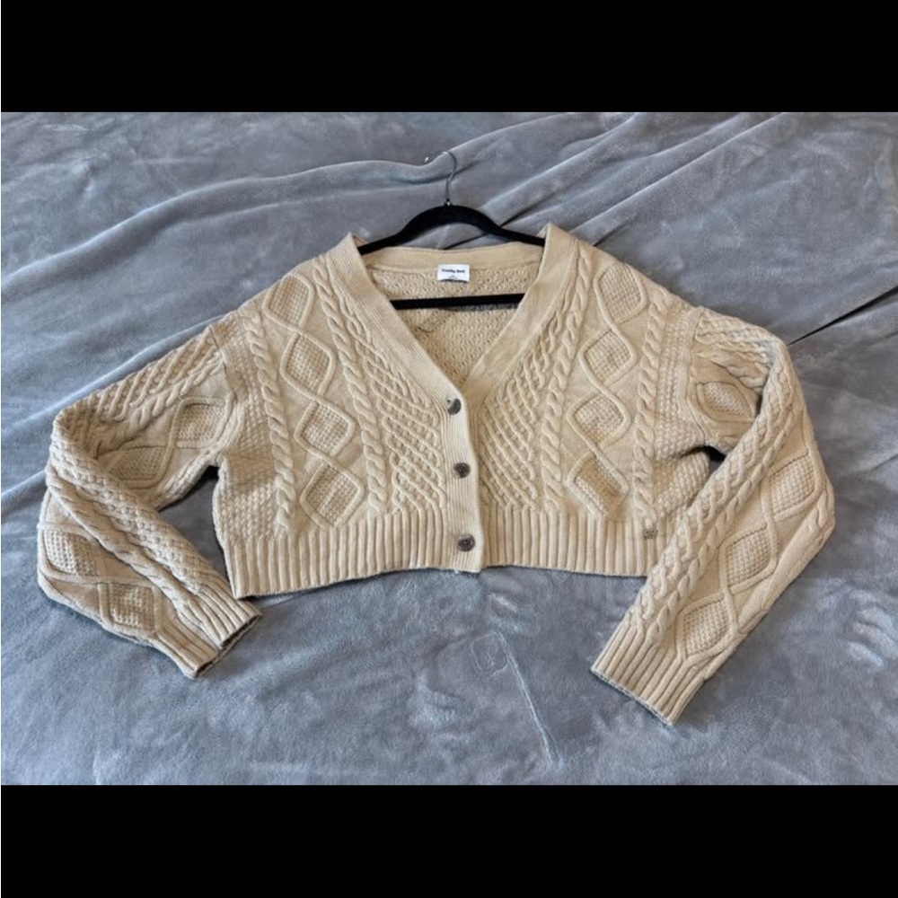 Aritzia Sunday Best Cooper Merino Wool Cardigan size M